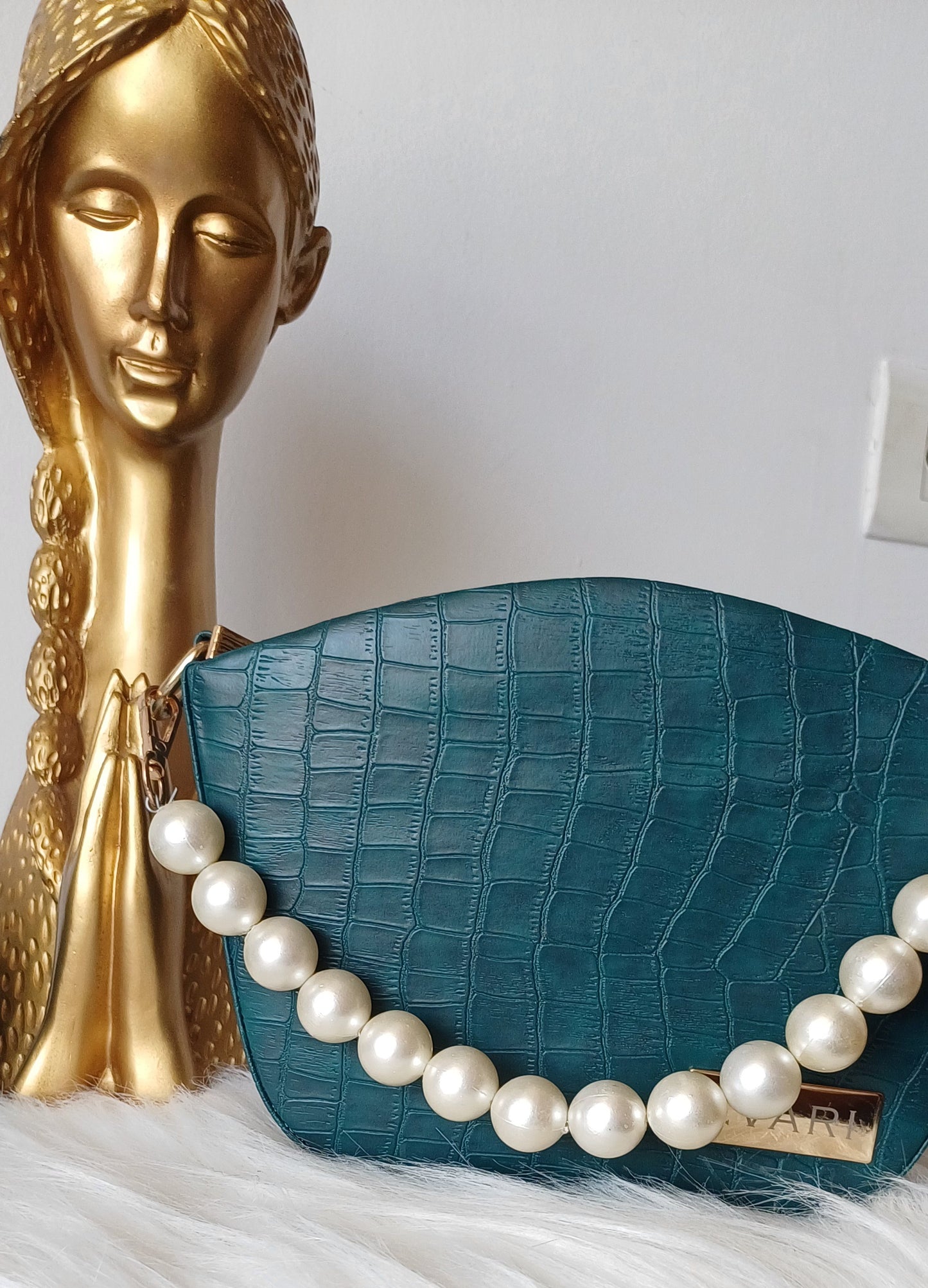 Green Pearl Handle Bucket Sling Bag