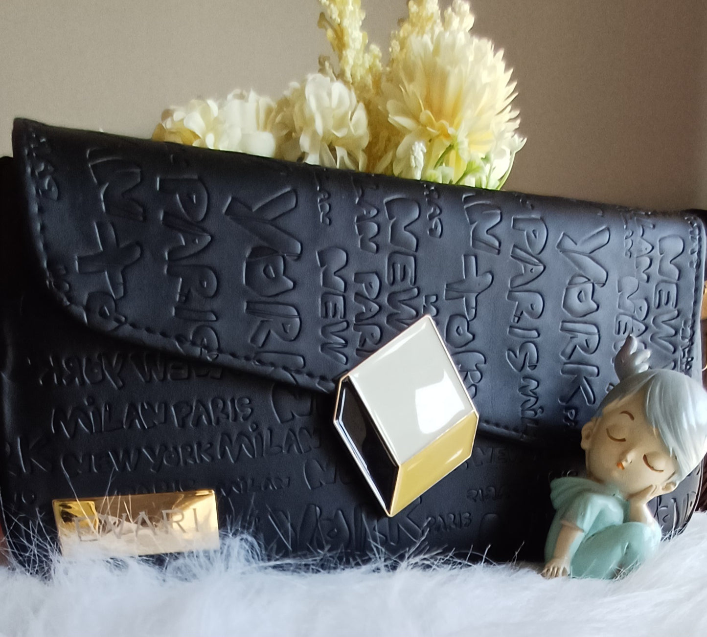 Black Printed 3D Lock Baguette Bag