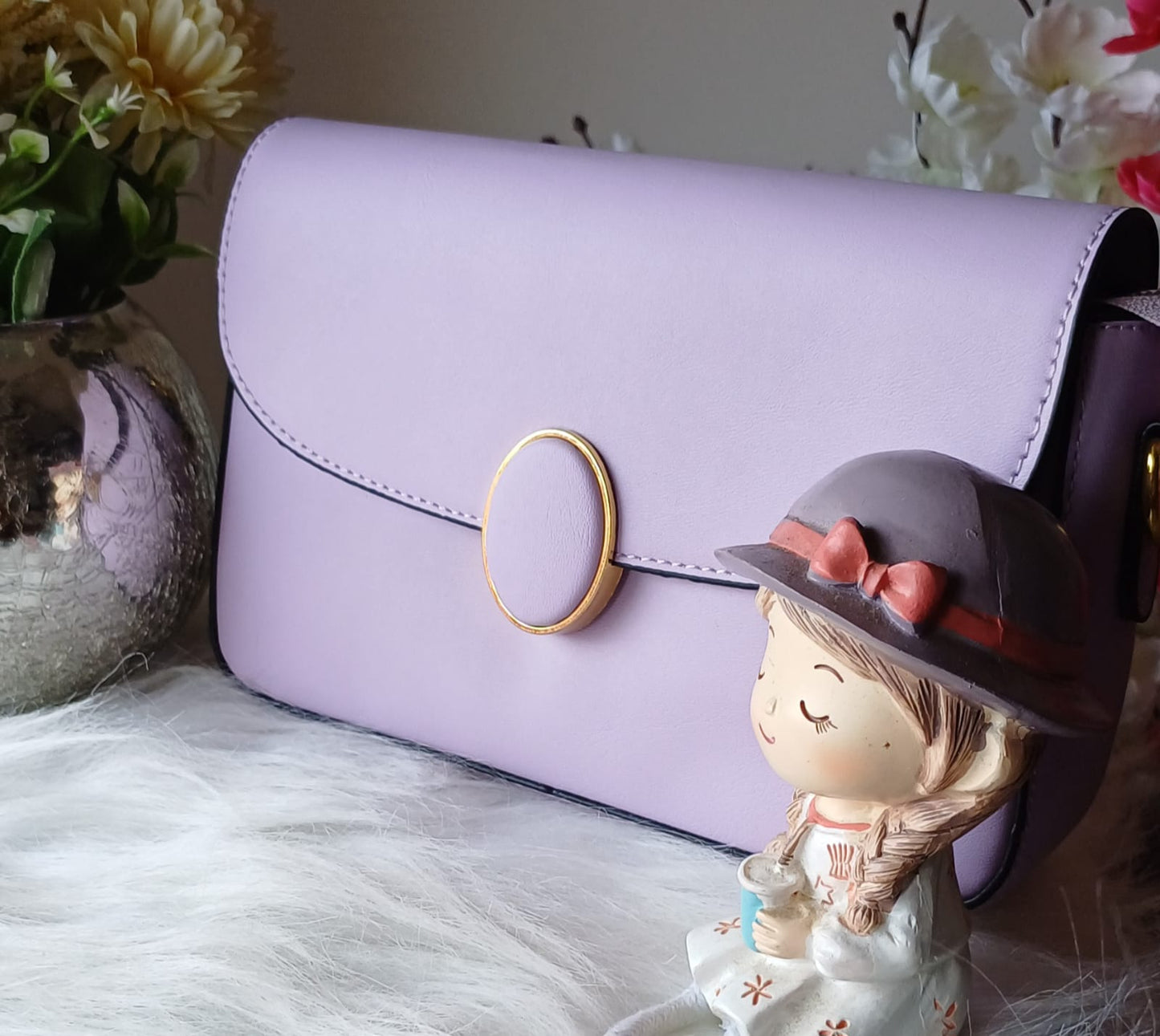 Lilac Oval Lock Sling Bag