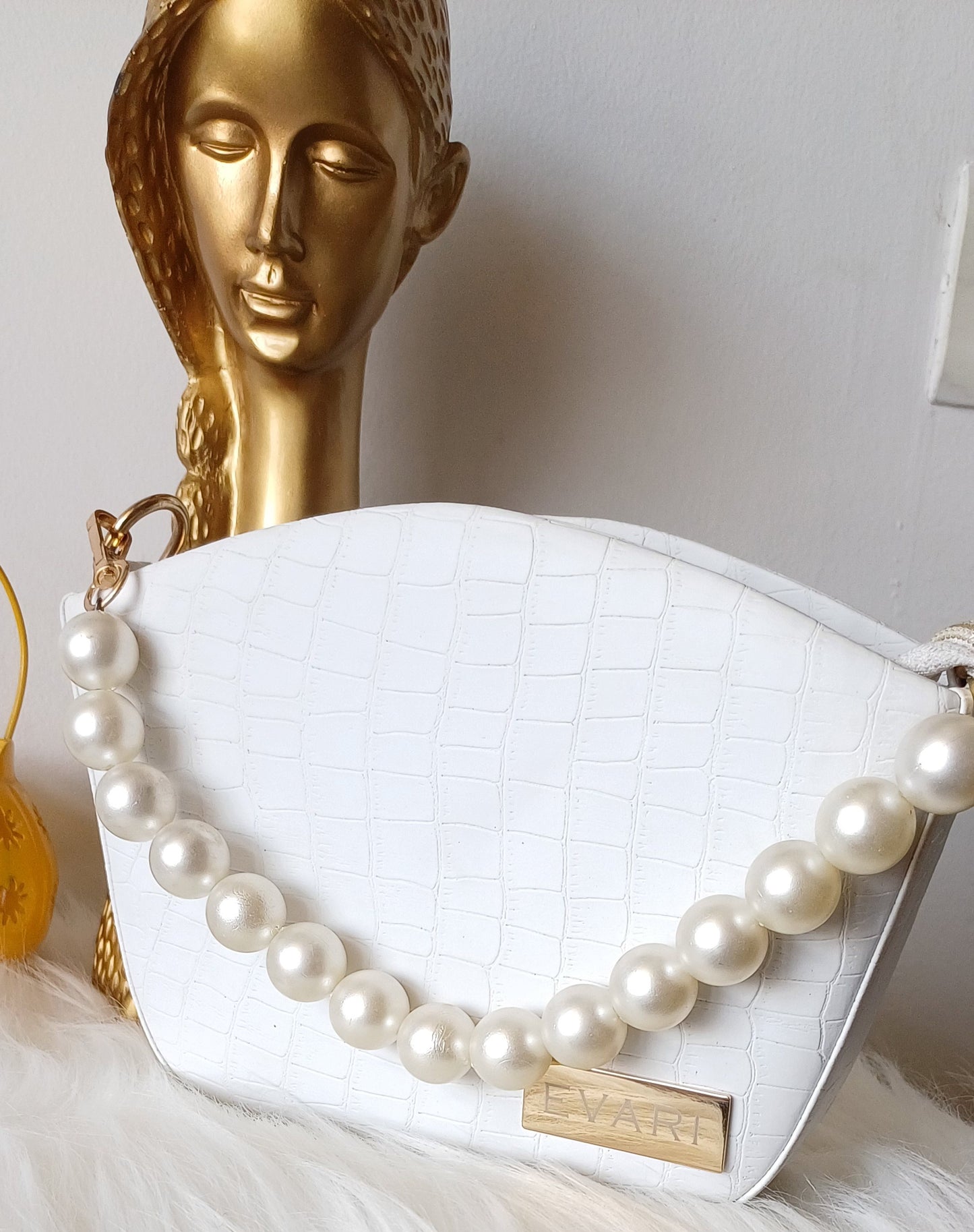 White Pearl Handle Bucket Sling Bag