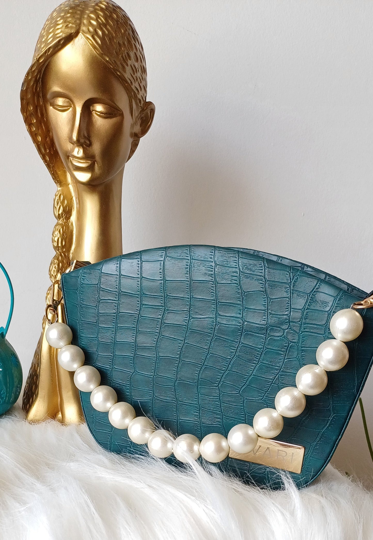 Green Pearl Handle Bucket Sling Bag