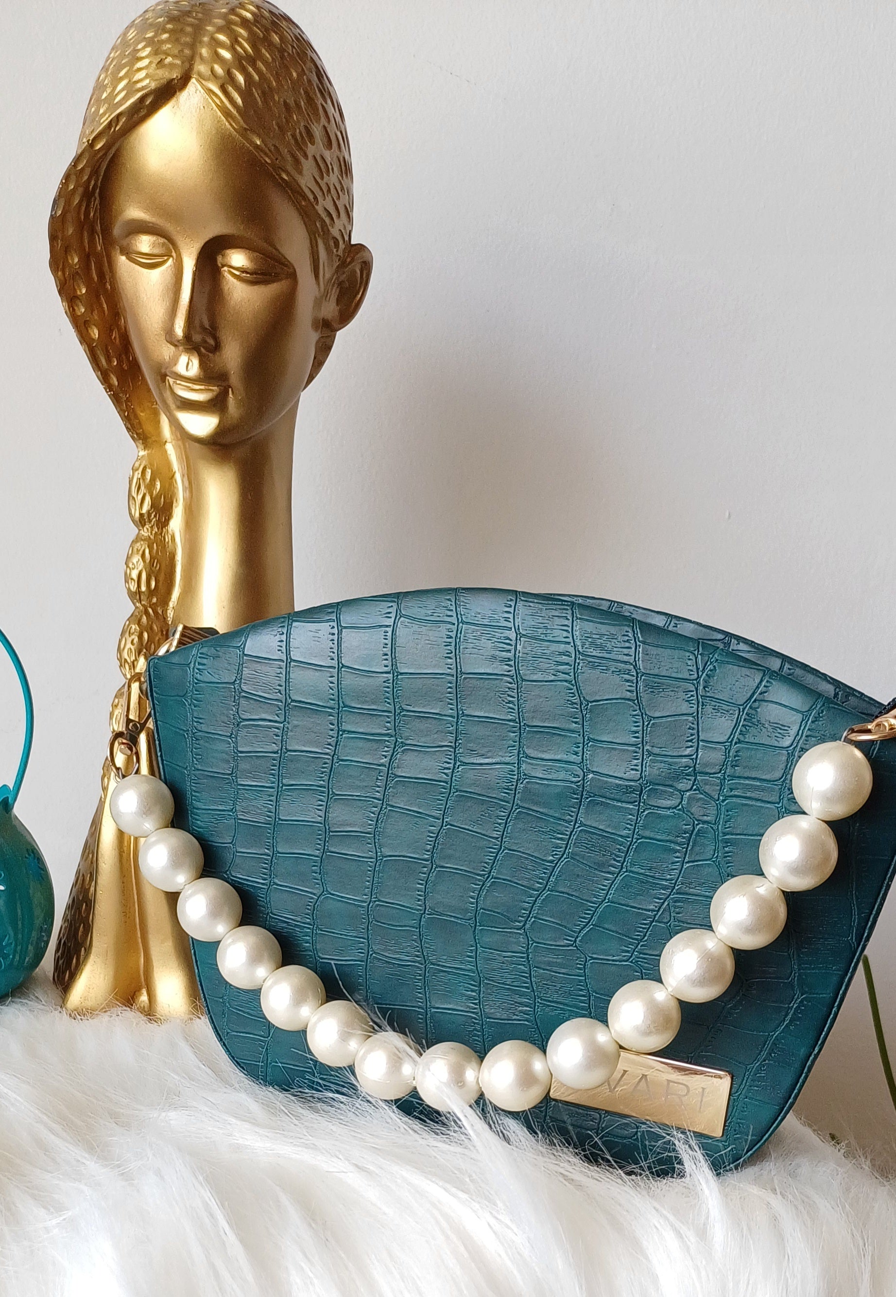 Green Pearl Handle Bucket Sling Bag