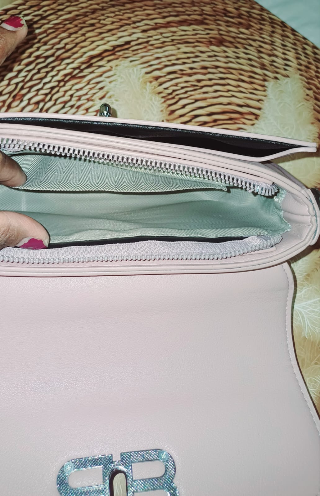 Peach B Lock Sling Bag