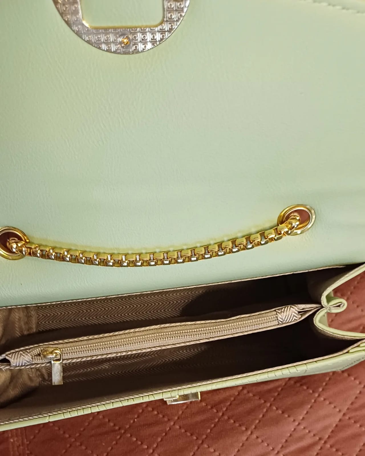 Green Q Lock Sling Bag